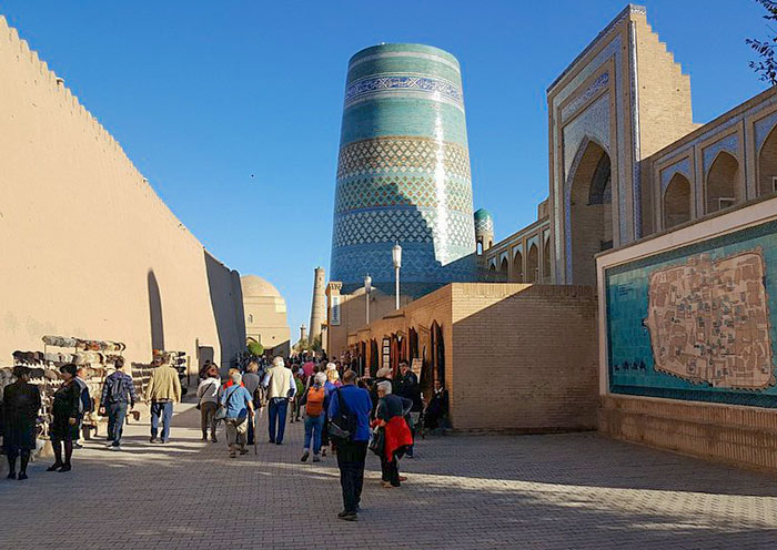 哈薩克斯坦+烏茲別克斯坦10日史詩級中亞雙國聯遊: 自然、文化、絲綢之路遺產