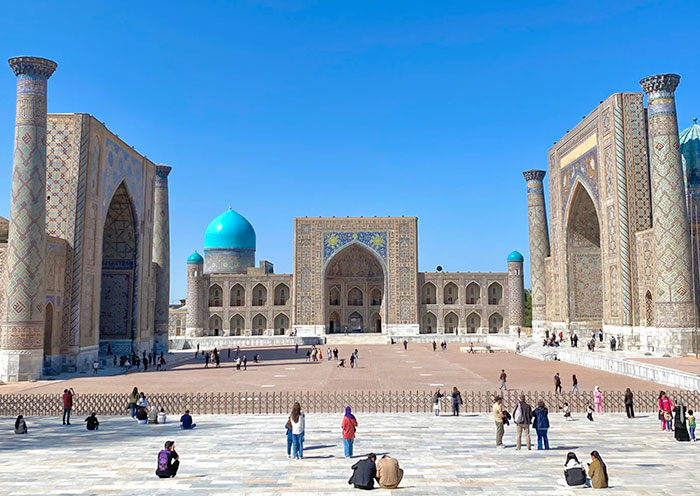 16日中亞五國精華遊: 哈薩克斯坦+吉爾吉斯斯坦+烏茲別克斯坦+塔吉克斯坦+土庫曼斯坦