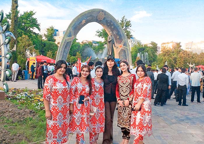 21天中亞史詩級巡禮: 串聯五國，縱覽自然奇跡與絲路人文之光